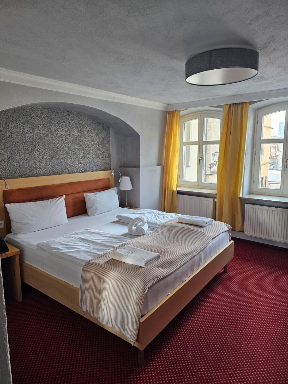 Hotel Goldene Rose Weissenburg in Bayern Exterior photo
